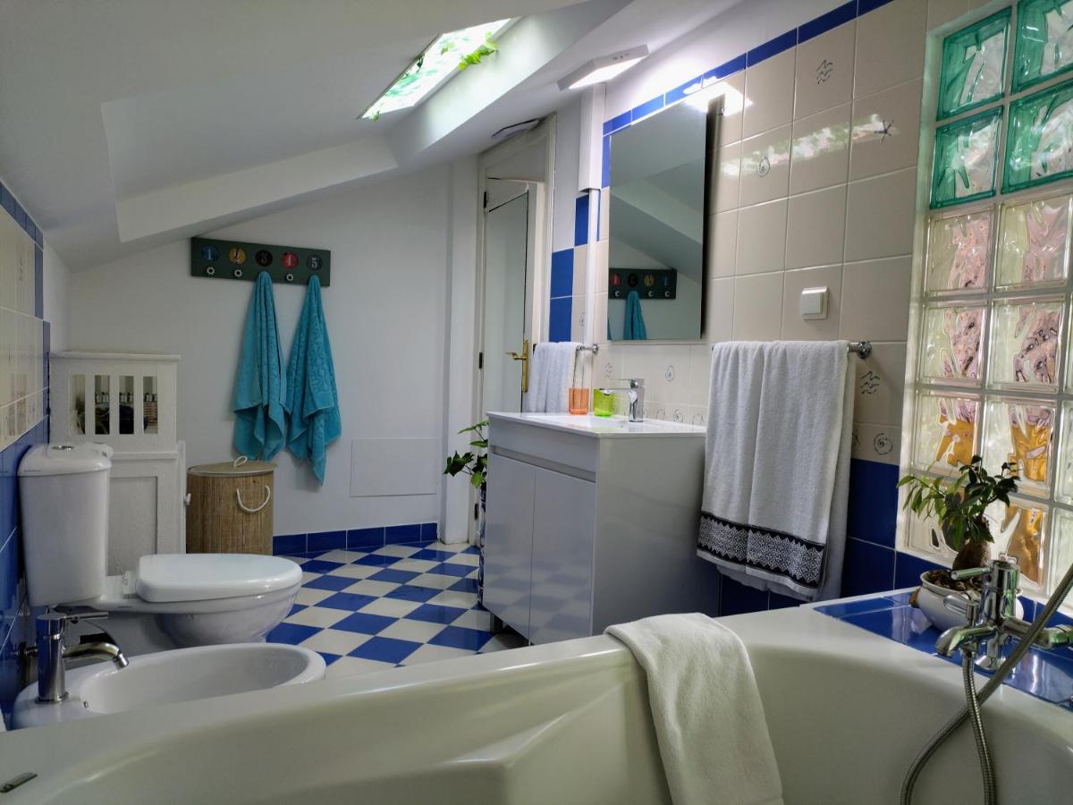 Attic Bay Apartment *