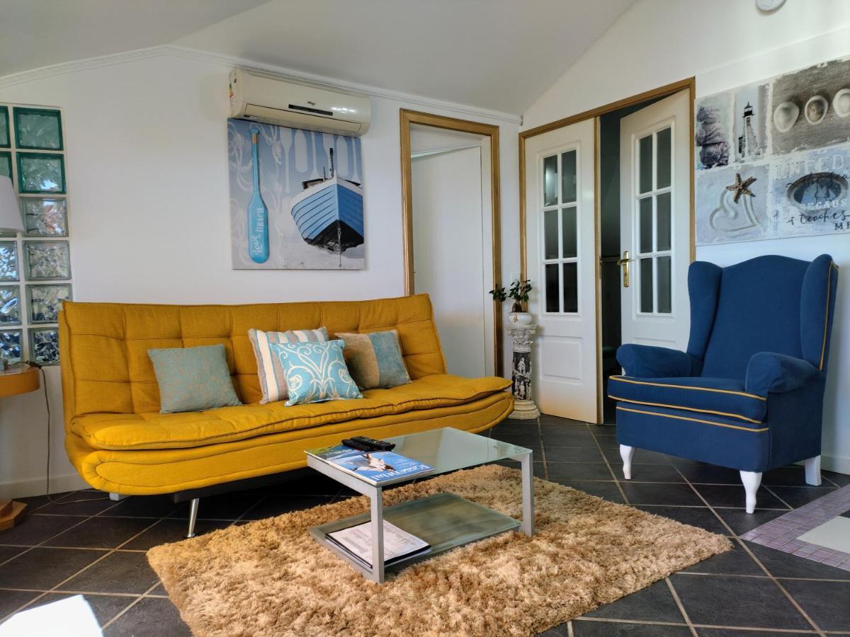 Attic Bay Appartamento